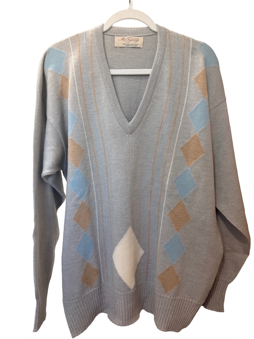 Vintage McGeorge of Scotland Argyle V-Neck Sweater Gray Blue Preppy Academia L